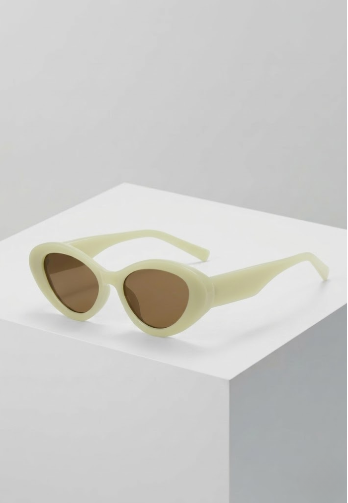 Cream Cat-Eye Sunglasses – White